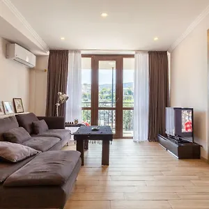 New Modern In Centre Апартаменты Тбилиси